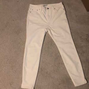 Women’s  Vineyard Vines White Corduroy Pants-NWOT